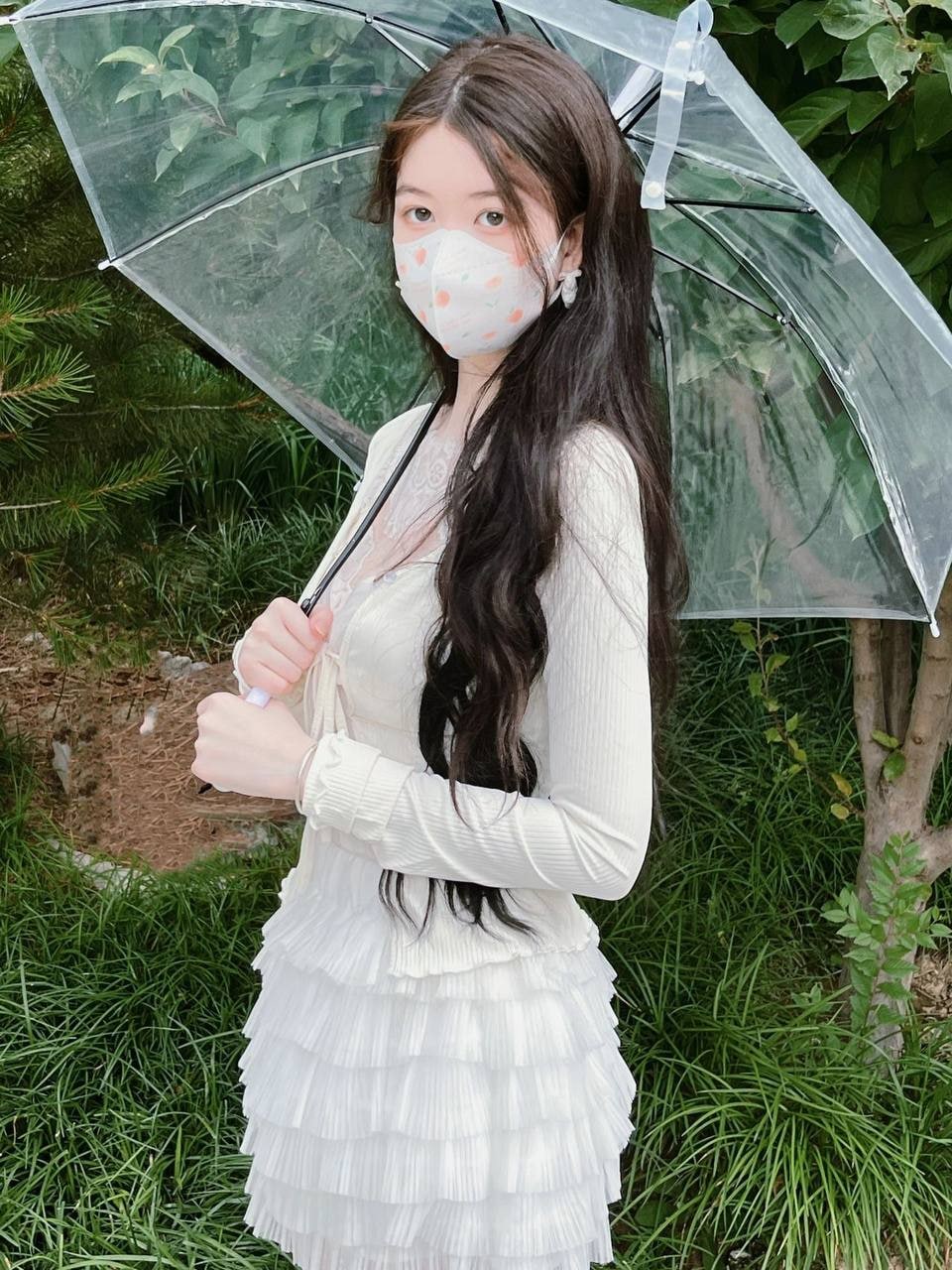 公交車上蔭蒂添的好舒服的視頻