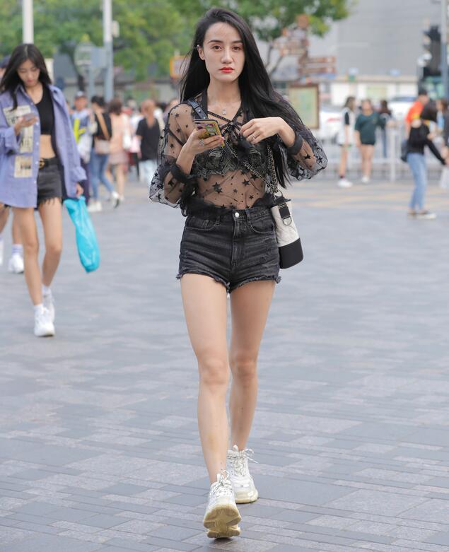 豐滿少婦2中文免費觀看