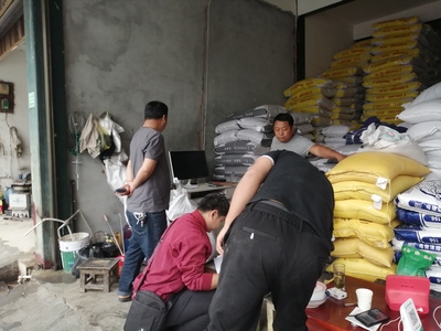 州畜牧技術推廣站強化飼料經營企業監管，保障畜牧漁業飼料安全
